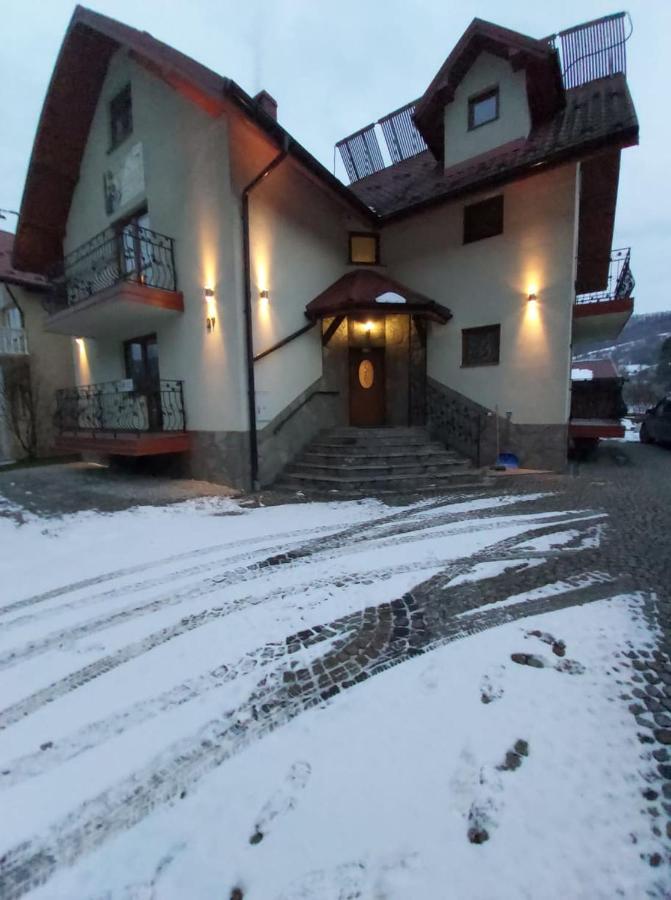 Dom Pod Winogronem Apartamento Szczawnica Exterior foto